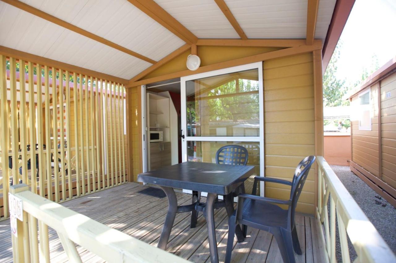 Camping Bungalow El Llac De Banyoles Porqueres Экстерьер фото