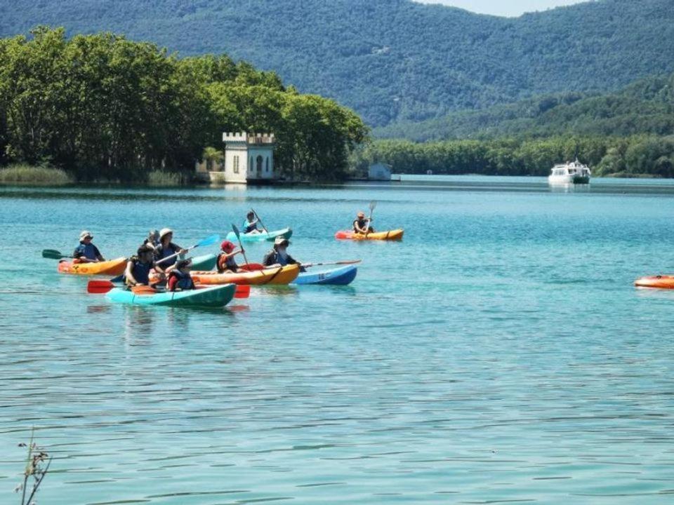 Camping Bungalow El Llac De Banyoles Porqueres Экстерьер фото